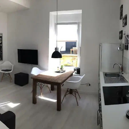 Apartment Apart-ment 84